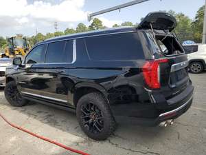 GMC Yukon Denali 2022 (VOITURES D'ACCIDENT À VENDRE) - Product Image 2