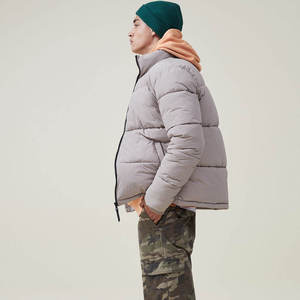 Top Quality Lightweight Men Puffer Jacket Customize <b>Fabric</b> Solid Grey Color Oversize Quilted Outdoor Jacket With Wholesale Prize - Product Image 5