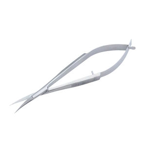 Ciseaux à ressort tranchants en acier inoxydable pour une utilisation professionnelle en manucure et pédicure - Product Image 3