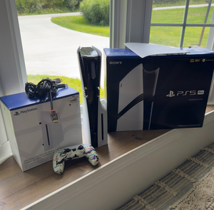 Sony PlayStation 5 Pro PS5ดิจิตอล2TB ระบบเกมคอนโซลสีขาวซื้อ2แถม1 - Product Image 1
