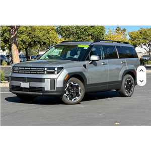 2025 Hyundai Santa Fe SEL FWD usado cuidadosamente - Product Image 1