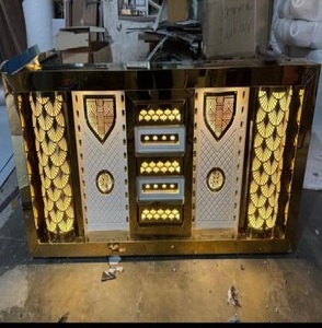 Comptoir d'affichage de mariage dans la finition d'or pour la restauration et la décoration - Product Image 1