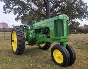 Tractor a pie John Dear 60 Diesel 2WD con motor y bomba de potencia nominal de 40 HP para uso agrícola en condiciones usadas - Product Image 1