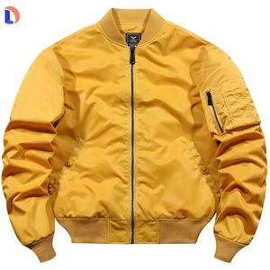 Blouson aviateur en polyester OEM Fabricants de vestes personnalisés au Pakistan - Product Image 2