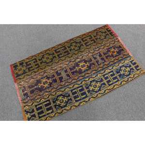 Alfombra Turca de 2.4x3.7 pies, Alfombra Pequeña Vintage, Alfombra de Lana con Bordes Azules y Amarillos - Product Image 1