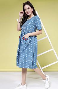 Robe ethnique pour femmes de haute qualité, design tissé, design imprimé élégant, robe pour femmes pour les occasions spéciales - Product Image 2