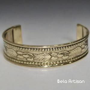 Brazalete de latón chapado en oro Joyería elegante al por mayor para boutiques y minoristas para pedir a granel - Product Image 3