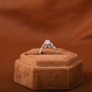 Anillo de compromiso de lujo chapado en oro macizo de 14KT, 2,0 CT, corte Marquesa, Diamante cultivado en laboratorio, elegante anillo de regalo clásico, certificado IGI - Product Image 6