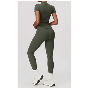 OEM Unisex Impreso Flaco Gimnasio Compresión Camiseta sin mangas Cuello redondo Manga corta Anti-olor Yoga Transpirable Secado rápido Ropa deportiva activa - Product Image 6