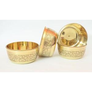 Nouveau bol de service en métal au design fait à la main d'une seule pièce avec une qualité et un matériau extra optimales à de très bons tarifs - Product Image 2