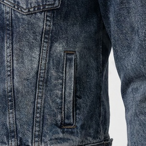 แจ็คเก็ตยีนส์ผ้าแคนวาสผู้หญิงแฟชั่นสั่งทำพิเศษ ระบายอากาศได้ดี ไม่ยับ ใส่ได้ในฤดูหนาว เหมาะสำหรับงานมืออาชีพ บริการ OEM ทอผ้าอย่างมีสไตล์ เสื้อคลุมทันสมัย - Product Image 5