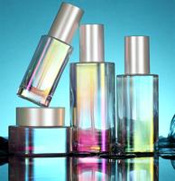 Set Botol Perawatan Kulit Kaca Warna Kustom 30ml 50ml 100ml Botol Lotion Serum Kosong dengan Tutup Emas Perak