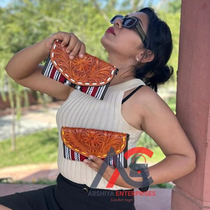 Portefeuille de sculpture usiné à la main pochette étui de téléphone portefeuille en tissu Jacquard élégant multi-usages portefeuilles en cuir occidental - Product Image 1