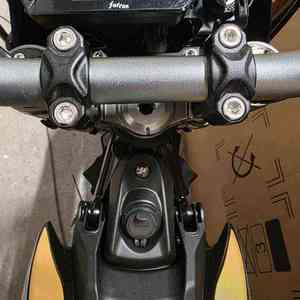 Envío rápido Surron Ultra Bee HP Carbon MOTOCICLETA ELÉCTRICA DE CROSS En stock Negra 21kw Turbo 74v/60ah - Product Image 3