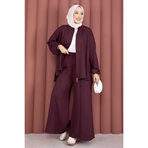 Conjunto de Dos Piezas Plum: Túnica con Cremallera y Adornos de Piedras y Pantalones, Tallas XS-XL, Blazer de Punto y Shorts de Verano con Patrón Sólido Tejido - Product Image 4