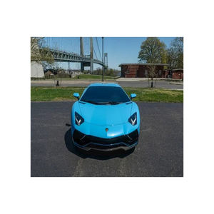 Lamborghini Huracan STO con construcción liviana, estilo agresivo y configuración lista para la pista. - Product Image 2