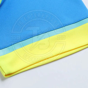 Vêtements de football respirants à séchage rapide de haute qualité, conçus sur mesure pour des performances optimales, nouveauté - Product Image 5