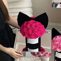 Kotak Bunga Akrilik AYOYO Medium Bow Hug Bucket Bentuk Jamur dengan Mawar, Bunga Abadi, Bunga Awet, untuk Hari Valentine, Hiasan Mobil