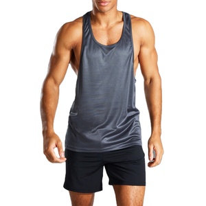 Débardeur en polyester personnalisé pour homme – T-shirt sans manches respirant pour la gym et le fitness en été - Product Image 1