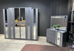 Juego de muebles de dormitorio de madera y tablero MDF de lujo moderno personalizado con características de almacenamiento duraderas de Metal para el hogar, Hotel, Villa, sala de estar - Product Image 3