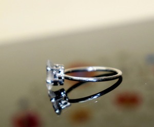 Anillo apilable con ajuste de canal de plata esterlina de piedra lunar, joyería hecha a mano, piedra Natural, corte ovalado, piedra preciosa de arcoíris, regalo para mujer - Product Image 2