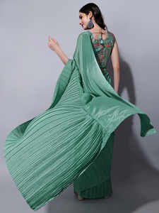 Saree ของดีไซเนอร์ที่ทันสมัยพร้อมด้วยผ้าแจ็คการ์ด pallu ที่สวยงามหรูหราสำหรับงานแต่งงานและผู้ใหญ่ - Product Image 6