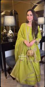 Premium Quality Designer Party Wear Chinnon Broderie Travail Salwar Costume Dupatta Sharara Derniers vêtements indiens pakistanais en ligne - Product Image 5