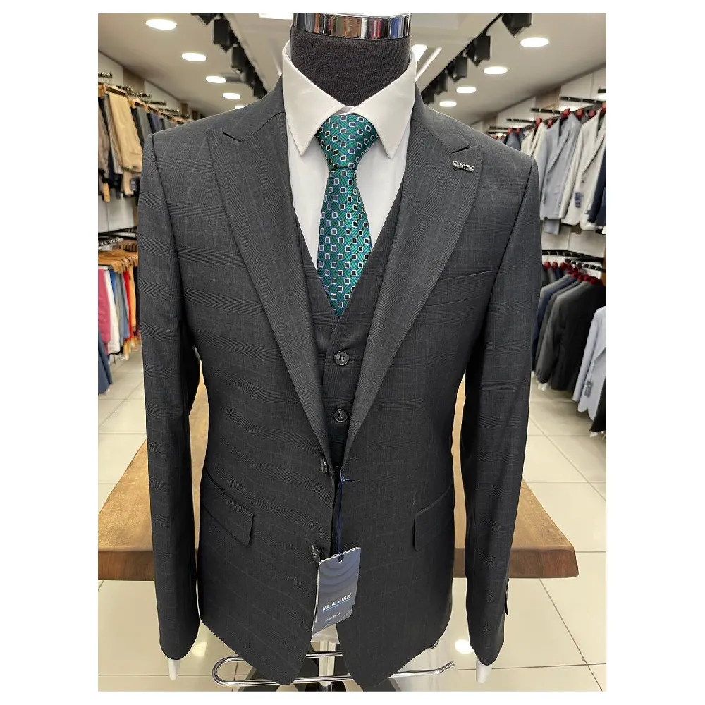 Men Luxury Class Business Suits Stylish High Quality Fabric Best Price 4 Color Options from Manufacturer