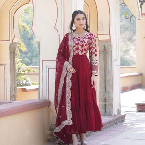 Vestido Anarkali de trabajo de secuencia de bordado de Georgette de imitación de diseñador más reciente de Fab Zone - Product Image 1