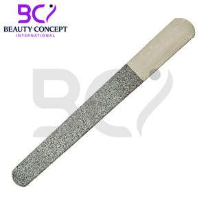 Kit d'instruments de podologie 5 pièces avec coupe-ongles, limes, lame de scalpel et manche - Certifié CE ISO13485 - Product Image 4