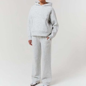 <b>Women's</b> Custom Eco-Friendly Plain Two-Piece Set Regular Fit Casual Long Sleeve Hooded Sweatpants Tracksuit Autumn 100% Cotton - Product Image 2