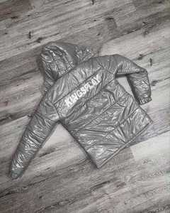 Veste matelassée personnalisée OEM imprimé veste matelassée pour hommes logo personnalisé veste d'hiver décontractée pour hommes avec poches en plusieurs couleurs - Product Image 2