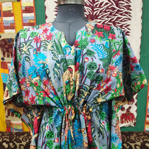 ชุดเดรสผ้าคอตตอนอินเดียพิมพ์ลายดอกไม้ฟรีไซส์สำหรับใส่ไปทะเลชุดนอนนุ่มใส่สบายสำหรับฤดูร้อนฤดูหนาว - Product Image 1