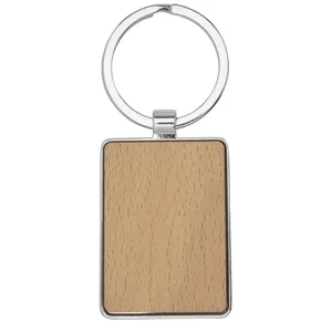 Porte-clés personnalisé en bois de hêtre Mauro – Produit de merchandising haut de gamme - Product Image 5