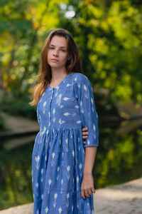 Robe Ikat Luna tissée à la main, robe en coton bohème, décontractée, occasionnelle, édition limitée, mode éthique artisanale - Product Image 2