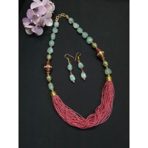 Ensemble de bijoux en perles Boho faites à la main collier rose à plusieurs rangs avec boucles d'oreilles bijoux de mode ethnique tribal pour femmes et filles - Product Image 2