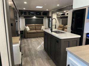 Wholesale 2025 2026 Ventures RVs SportTrek Touring Edition 37ft Lightweight Waterproof Modern Campers Travel Trailers Available - Product Image 3
