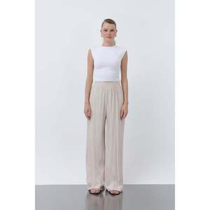 Puane Women's Comfortable Elastic Waist Wide Leg Loose Fit <b>Flowy</b> Trousers - Stylish Beige Casual Pants for All Seasons - Product Image 2