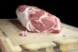 Collar de cuello de cerdo congelado de calidad premium Cerdo fresco de Austria Natural y sin procesar - Product Image 4