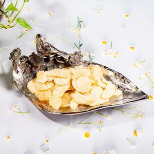 Tazón de fruta plateado de diseño de lujo para servir frutas con flores, tazón de almacenamiento decorativo para restaurantes a precio mayorista - Product Image 6