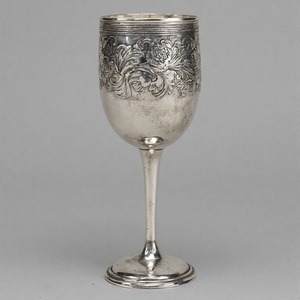 DivineVessel Foi Éternelle Argent Plaqué Communion Calice Orné Religieux Verre à Vin pour la Sainte Messe et les Cérémonies Sacrées - Product Image 5