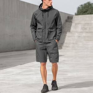 Conjunto de Dos Piezas Cortavientos para Hombre, Chaqueta Impermeable de Alta Calidad y Conjunto de Pantalones Cortos, Traje de Lluvia para Camping - Product Image 4