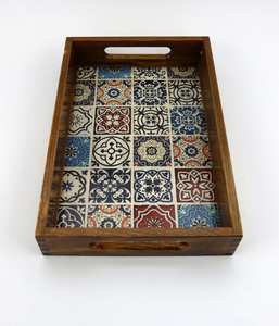 Bandeja de madera de tamaño pequeño con asas. - Product Image 3