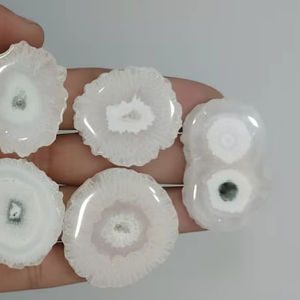 พลอยคุณภาพ AAA แบบขายส่ง พลอยโซลาร์ควอตซ์ทรงหลังเบี้ยหลากหลายรูปทรง ลด 20% และของขวัญปีใหม่ - Product Image 4