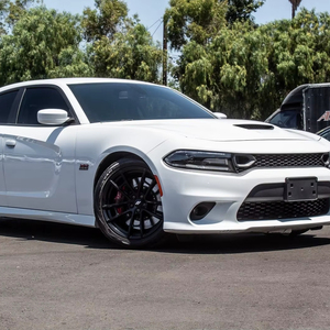 PRÊT À EXPÉDIER 2021 RWD Wagon V6/V8 Automatique Volant à Gauche Caméra Arrière Cuir Muscle Car DIY OEM Garantie 3 Ans - Product Image 1