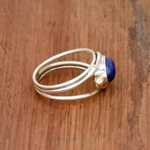 Hermoso anillo de doble banda de lapislázuli de plata hecho a mano, joyería de piedras preciosas naturales de 10mm disponible en tamaños 5-12 para fiestas de bodas - Product Image 4