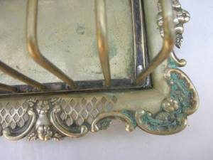 Support à pain tendance et personnalisé pour les tranches de pain du petit-déjeuner, accessoires de cuisine, rangement et organisation à domicile. - Product Image 4