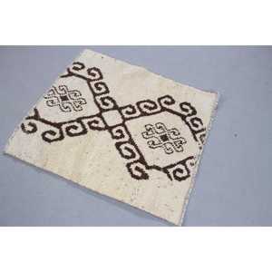 Tapis turc vintage, tapis de 3x3,1 pieds, petit tapis à bordures blanches - Product Image 2