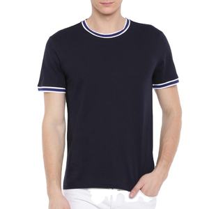 T-shirt con <span class=keywords><strong>stampa</strong></span> personalizzata all'ingrosso <span class=keywords><strong>su</strong></span> manica, MOQ basso, 100% cotone per uomo - Product Image 6