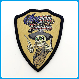 Vente en gros de nouveaux patchs de broderie avec logo personnalisé au design 3D en forme de fer sur des aliments à coudre sur des patchs de machines pour tissu de chemise pour enfants - Product Image 3